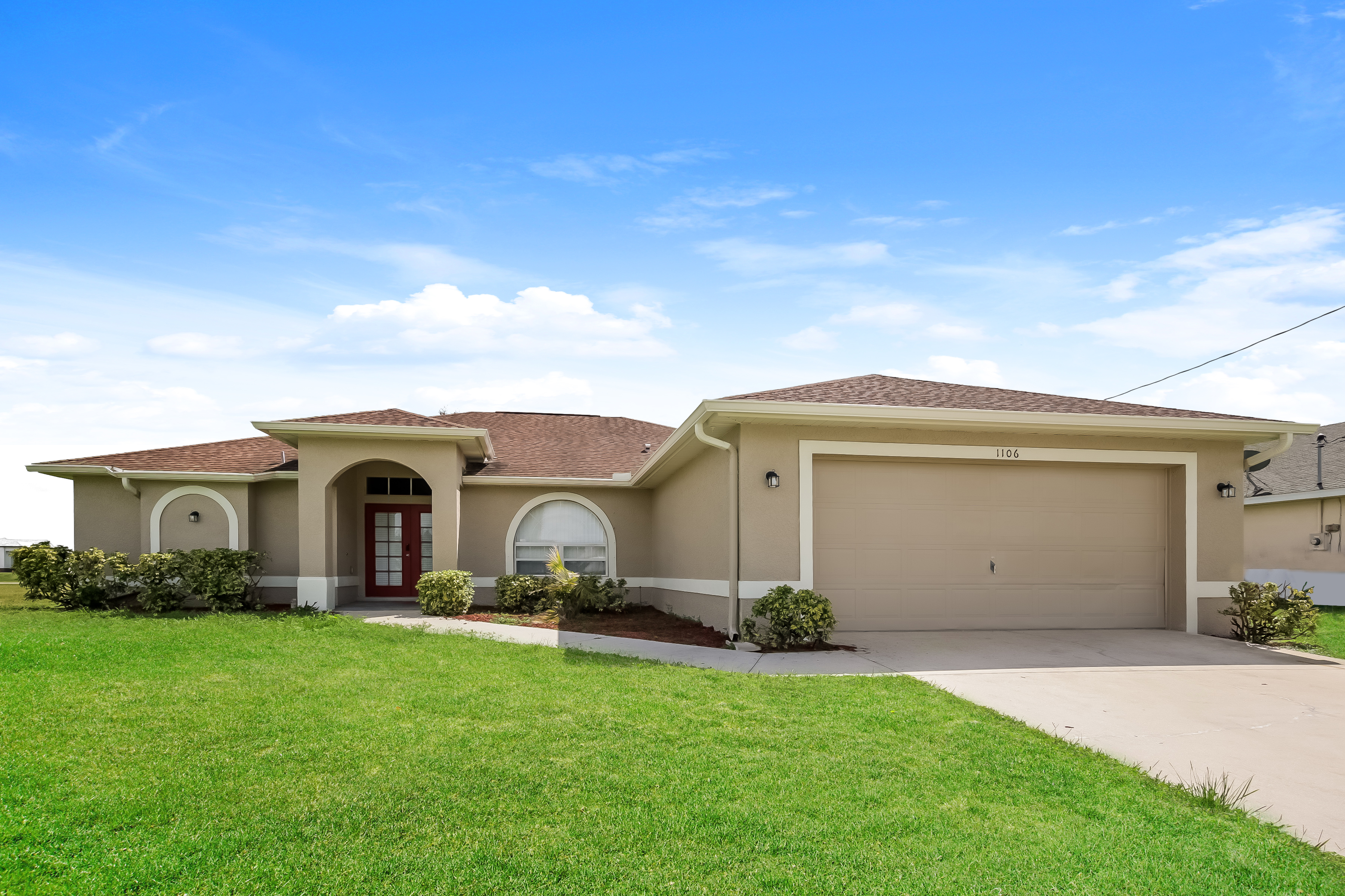 1106 NW 19th Ter Cape Coral, FL 33993